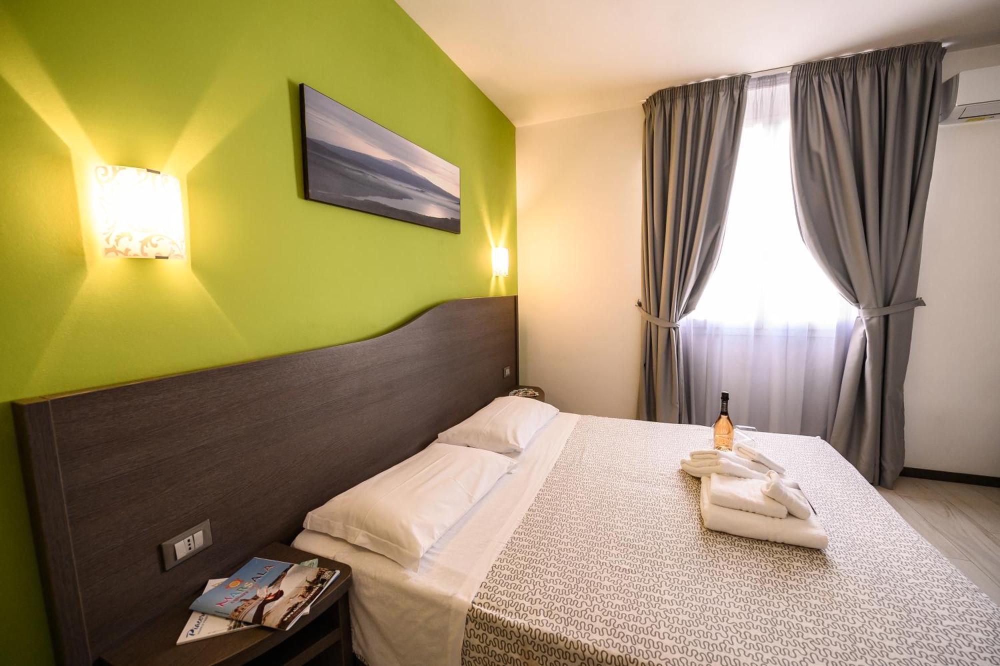 Hotel Rainbow Resort Μαρσάλα Εξωτερικό φωτογραφία